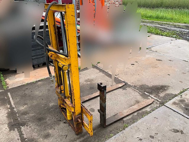 Hydraulische hefmast / palletheffer voor heftruck of landbouwtoepassing - afbeelding 3 van  8