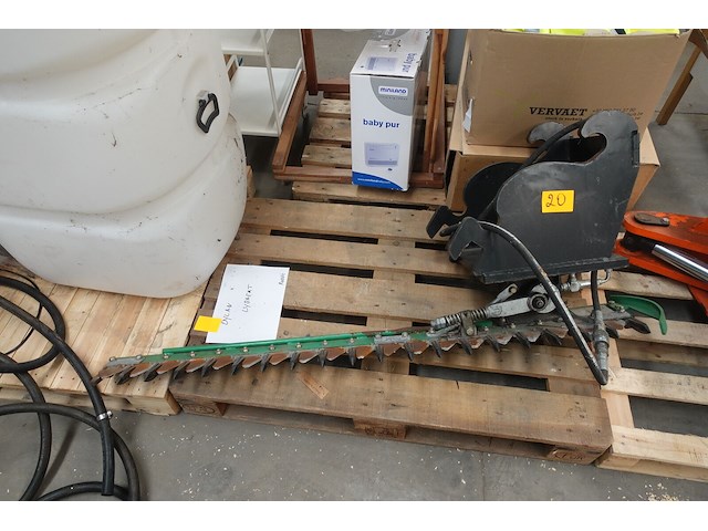 Hydraulische heggenschaar - afbeelding 1 van  4