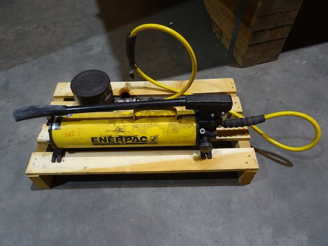 Hydraulische krik enerpac - afbeelding 1 van  5