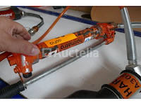 Hydraulische minischaar met luchtpomp holmatro - afbeelding 2 van  3