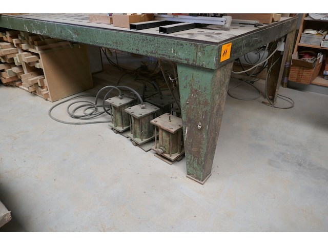 Hydraulische montage pers emmes - afbeelding 1 van  8