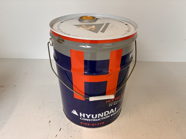 Hydraulische olie huyndai 91ee61310 - afbeelding 1 van  3