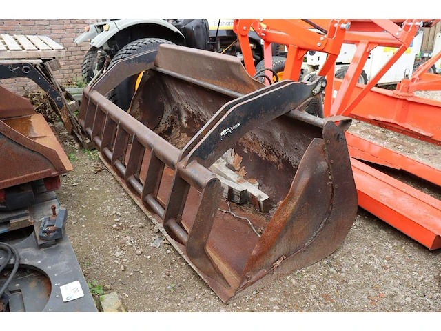 Hydraulische pelikaanbak - afbeelding 1 van  1