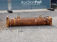 Hydraulische pers cilinders wuko hydraulik 250 ton 6 stuks
