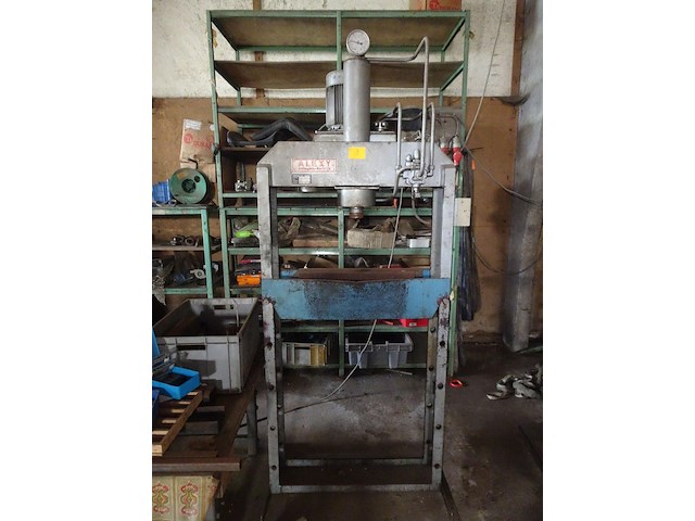 Hydraulische pers - afbeelding 1 van  2