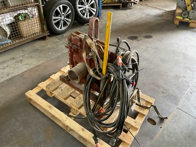 Hydraulische pers - afbeelding 1 van  8