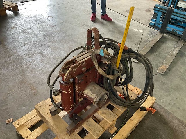Hydraulische pers - afbeelding 4 van  8