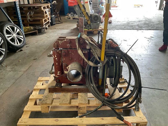 Hydraulische pers - afbeelding 5 van  8