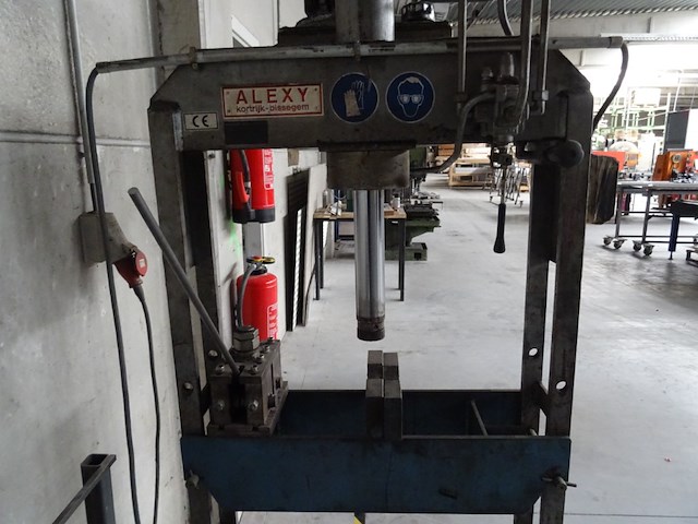 Hydraulische persmachine alexy - afbeelding 2 van  5