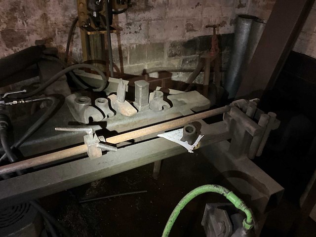 Hydraulische persopstelling - afbeelding 8 van  11