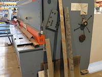 Hydraulische plaatsschaar(guillotine) durmazlar - afbeelding 9 van  11