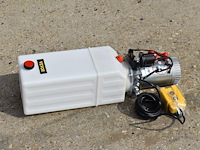 Hydraulische pomp 12v nieuw - afbeelding 1 van  1