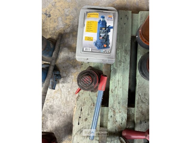 Hydraulische potkrikken (2x) - afbeelding 1 van  4