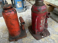 Hydraulische potkrikken (2x) - afbeelding 1 van  2