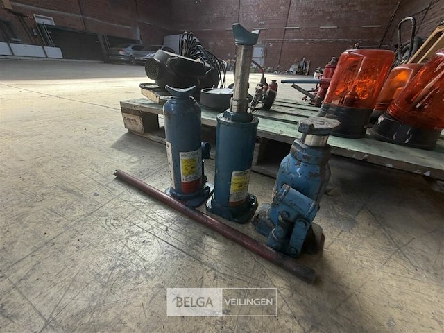 Hydraulische potkrikken (3x) - afbeelding 2 van  2