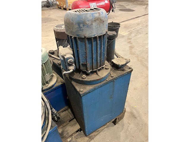 Hydraulische power unit (6x) - afbeelding 12 van  14