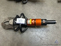 Hydraulische schaar holmatro cu 5050, bouwjaar 2016, maximale druk 72 mpa - afbeelding 1 van  2