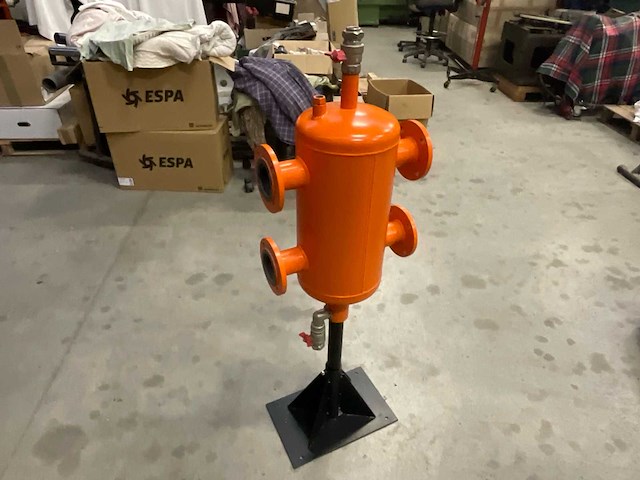Hydraulische scheider op ondersteuning - afbeelding 1 van  6
