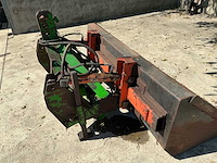 Hydraulische schepbak voorladers en accessoires - afbeelding 5 van  7