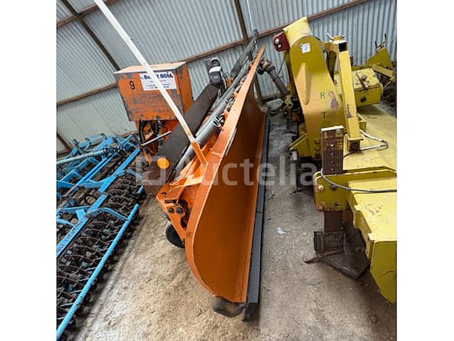 Hydraulische sneeuwploeg - afbeelding 15 van  22