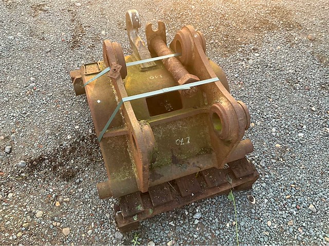 Hydraulische snelwissel cw30 - 2500kg - afbeelding 2 van  5