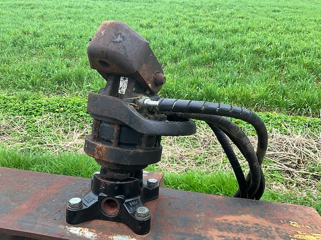 Hydraulische sorteer/overslaggrijper - afbeelding 7 van  10