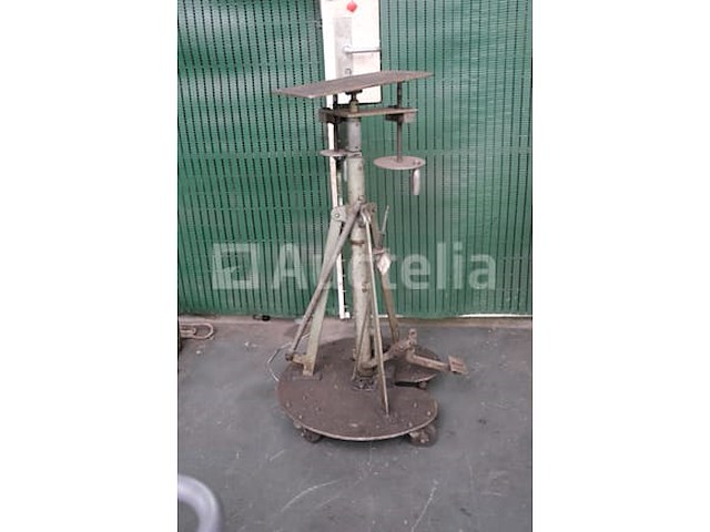 Hydraulische standaard voor de motor - afbeelding 5 van  6