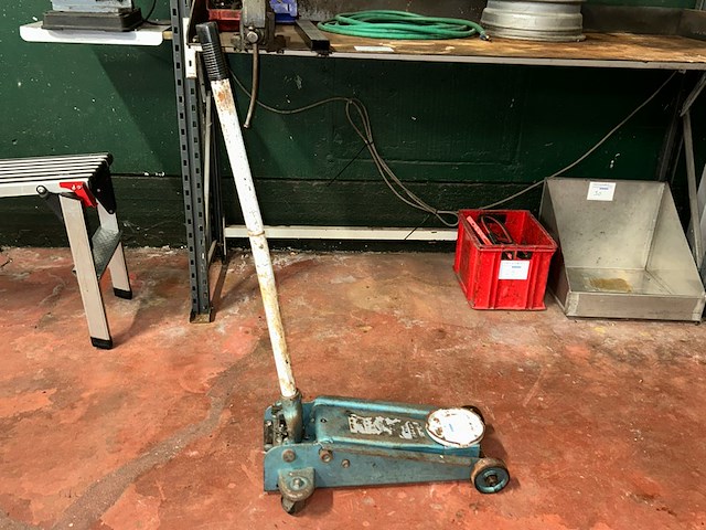 Hydraulische takel - afbeelding 1 van  4