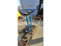 Hydraulische transmissiekrik 1000kg omcn - afbeelding 4 van  5