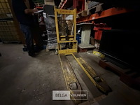 Hydraulische transpallet manutan - afbeelding 4 van  9