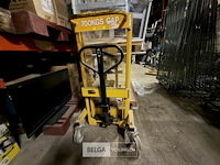 Hydraulische transpallet manutan - afbeelding 7 van  9