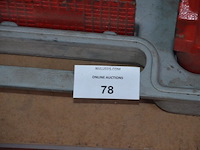 Hydraulische uitdeukset in koffer - afbeelding 3 van  4