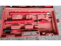 Hydraulische uitdeukset - afbeelding 1 van  6