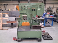 Hydraulische universele staalbewerkingsmachine peddinghaus peddimax 602 + accessoires (1999) - afbeelding 10 van  13