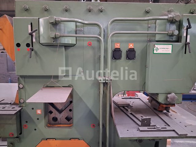 Hydraulische universele staalbewerkingsmachine peddinghaus peddimax 602 + accessoires (1999) - afbeelding 13 van  13