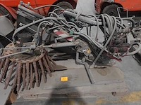 Hydraulische veegborstel locatie a9