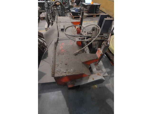 Hydraulische veegborstel - afbeelding 6 van  7