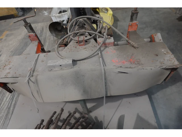 Hydraulische veegborstel - afbeelding 7 van  7