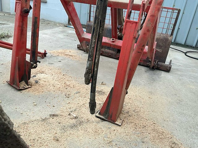 Hydraulische voorlader voorladers en accessoires - afbeelding 6 van  24