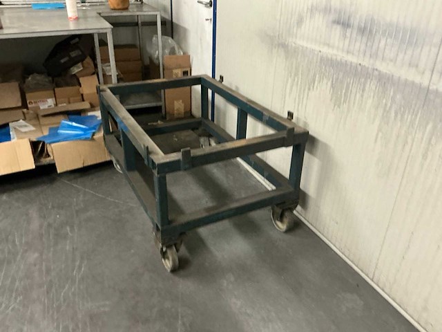 Hydraulische wasstraat voor onderdelen - afbeelding 1 van  6