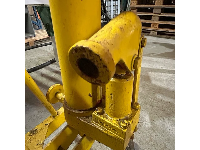 Hydraulische werkplaats kraan - afbeelding 2 van  4