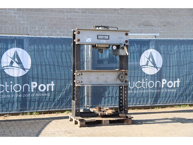 Hydraulische werkplaatspers matra - afbeelding 1 van  1
