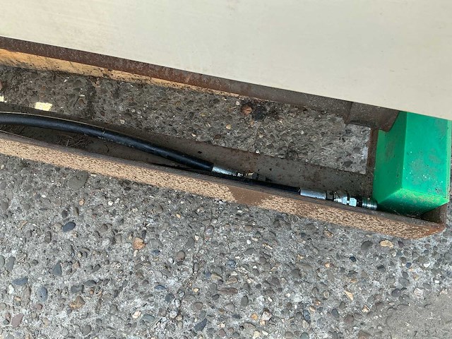 Hydrolisch bediend schaarlift - schaarbrug liften - afbeelding 5 van  5