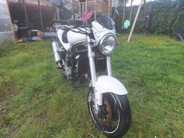 Hyosung gt650 motorfiets - afbeelding 4 van  4