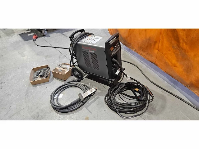 Hypertherm - 2022 - powermax 105 sync - diverse lasmachines - afbeelding 1 van  5