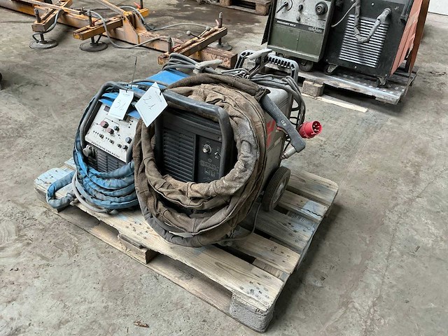 Hypertherm powermax 1000 plasmasnijder - afbeelding 1 van  4