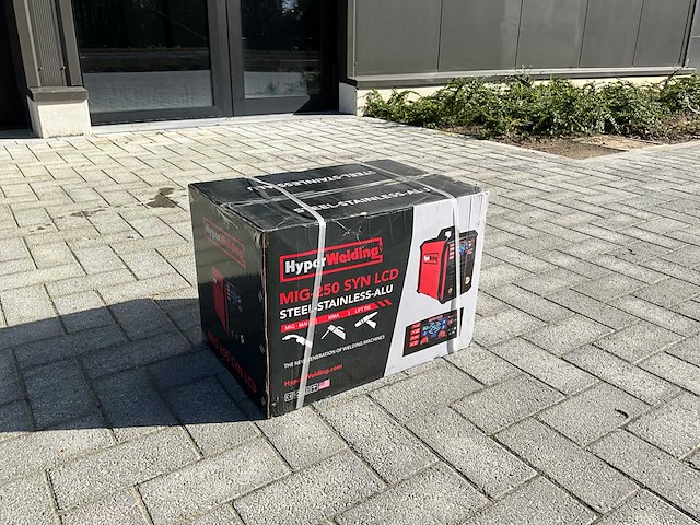 Hyperwelding - ig-250 syn lcd - mig lasapparaat - afbeelding 1 van  3