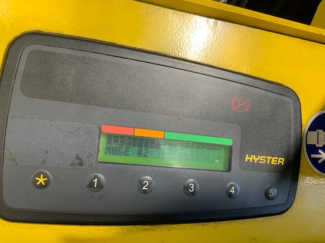 Hyster e4.00xl vorkheftruck vorkenspreider - accumulator - afbeelding 16 van  26