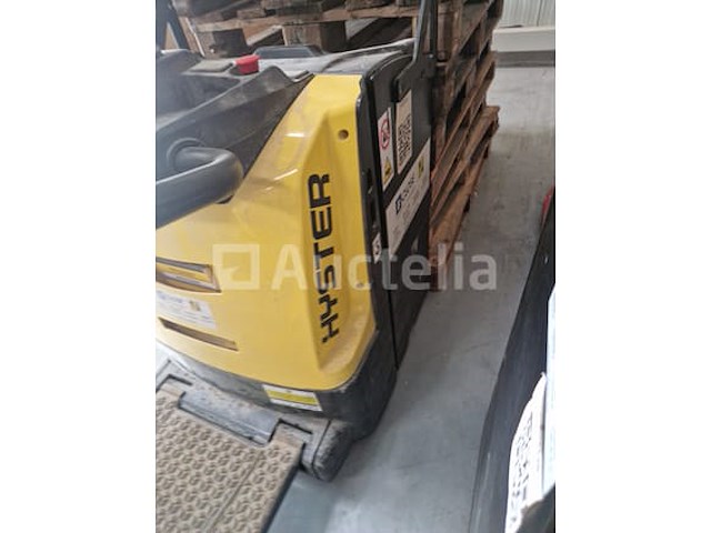 Hyster p2.0s elektrische stapelaar - afbeelding 2 van  8