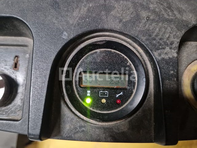 Hyster s1.4 elektrische schoorsteenaar - afbeelding 7 van  8